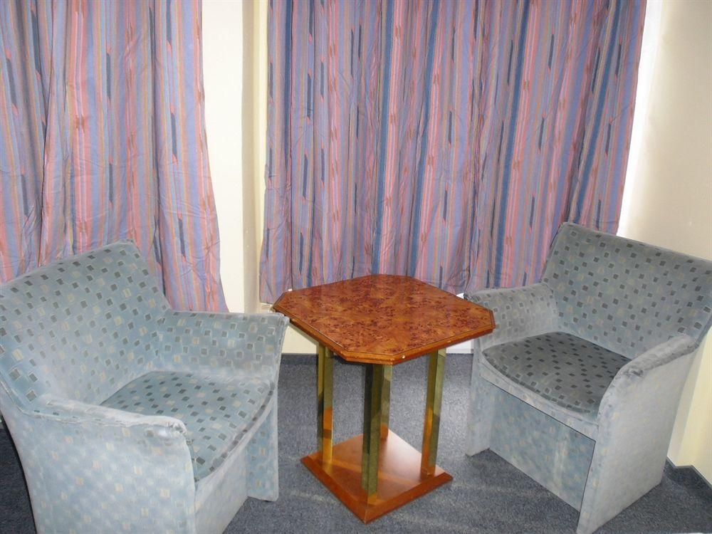 Hotel Amadeus Central Berlin Bagian luar foto